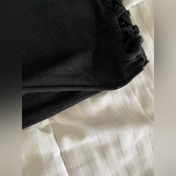 ❌SOLD❌  Black rainbow stripe crop top - Picture 4 of 7